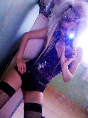 romantic woman looking for men in Bellefontaine, Ohio