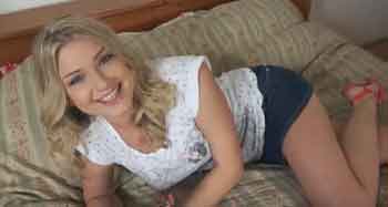 romantic woman looking for guy in O Brien, Florida