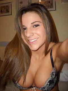 romantic female looking for guy in Mount Tremper, New York